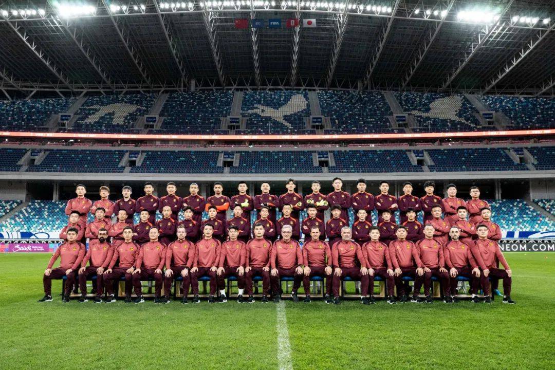 国际足球赛事：中国队实现三连胜