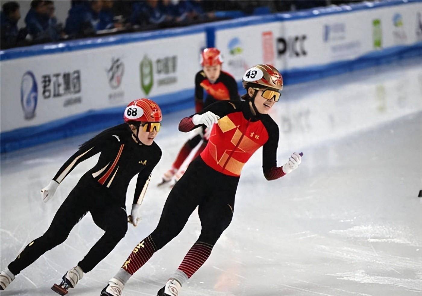 开云平台-短道速滑比赛中国选手夺得冠军